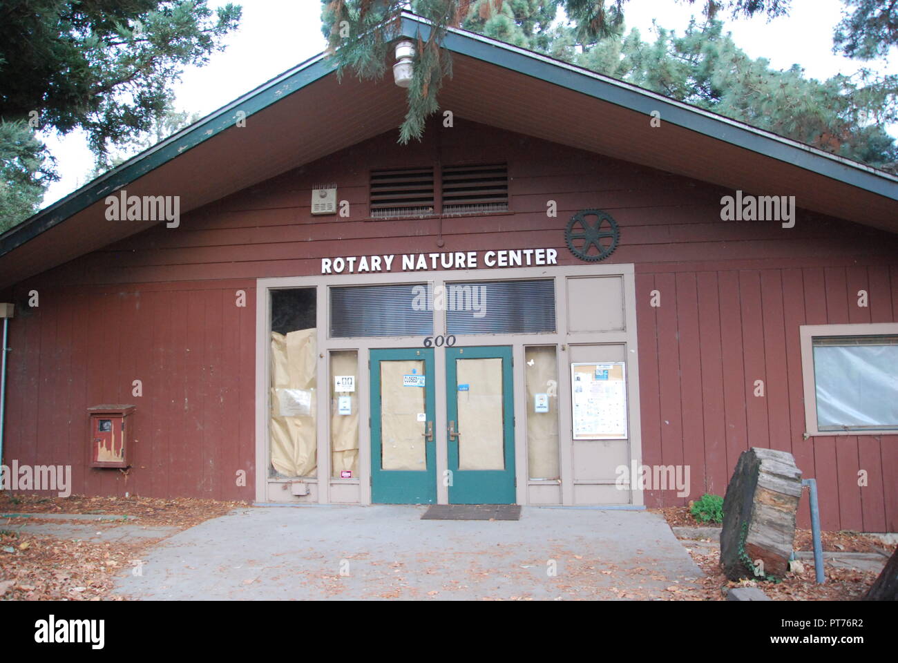 La nature rotatoire Center à Oakland, qui a fourni l'éducation de la faune et de programmes d'été au Lac Merritt Wildlife Refuge depuis 1953. Banque D'Images