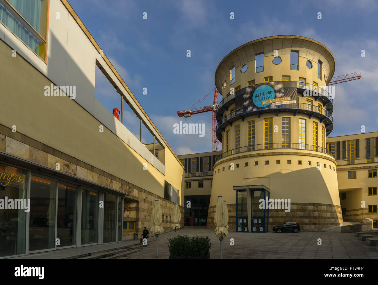 STUTTGART, ALLEMAGNE - JANVIER 27,2018 : Haus der Geschichte c'est une partie de Staatsgalerie sur Konrad-Adenauer-Strasse dans le quartier de la gare principale.C'est un lieu Banque D'Images