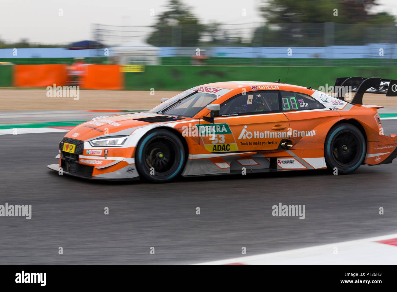 Misano Adriatico, Italie - 25 août 2018 : un groupe Hoffmann Audi RS 5 DTM d'Audi Sport Team Rosberg, entraîné par Jamie Green, au cours de la race à la DTM Banque D'Images