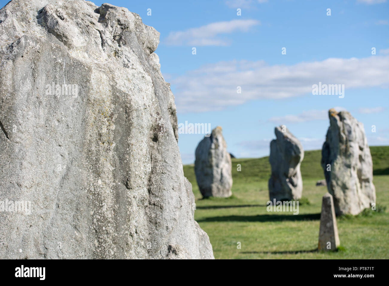 Des pierres sur les cercles de pierres néolithiques, Avebury dans le Wiltshire, England, UK Banque D'Images
