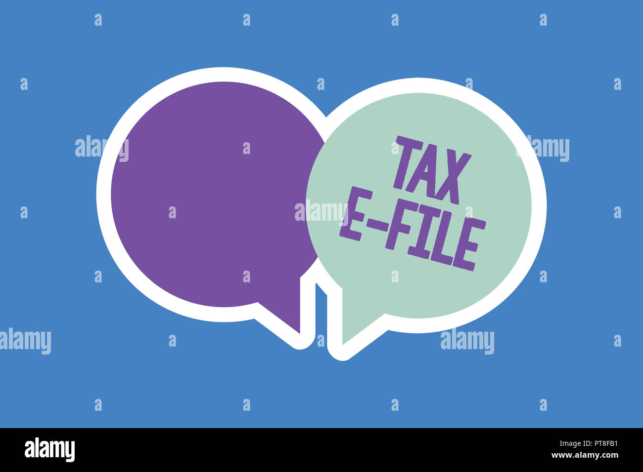 L'écriture de texte Word Fichier E de l'impôt. Concept d'affaires pour le système de soumission de documents fiscaux à l'Internal Revenue Service. Banque D'Images