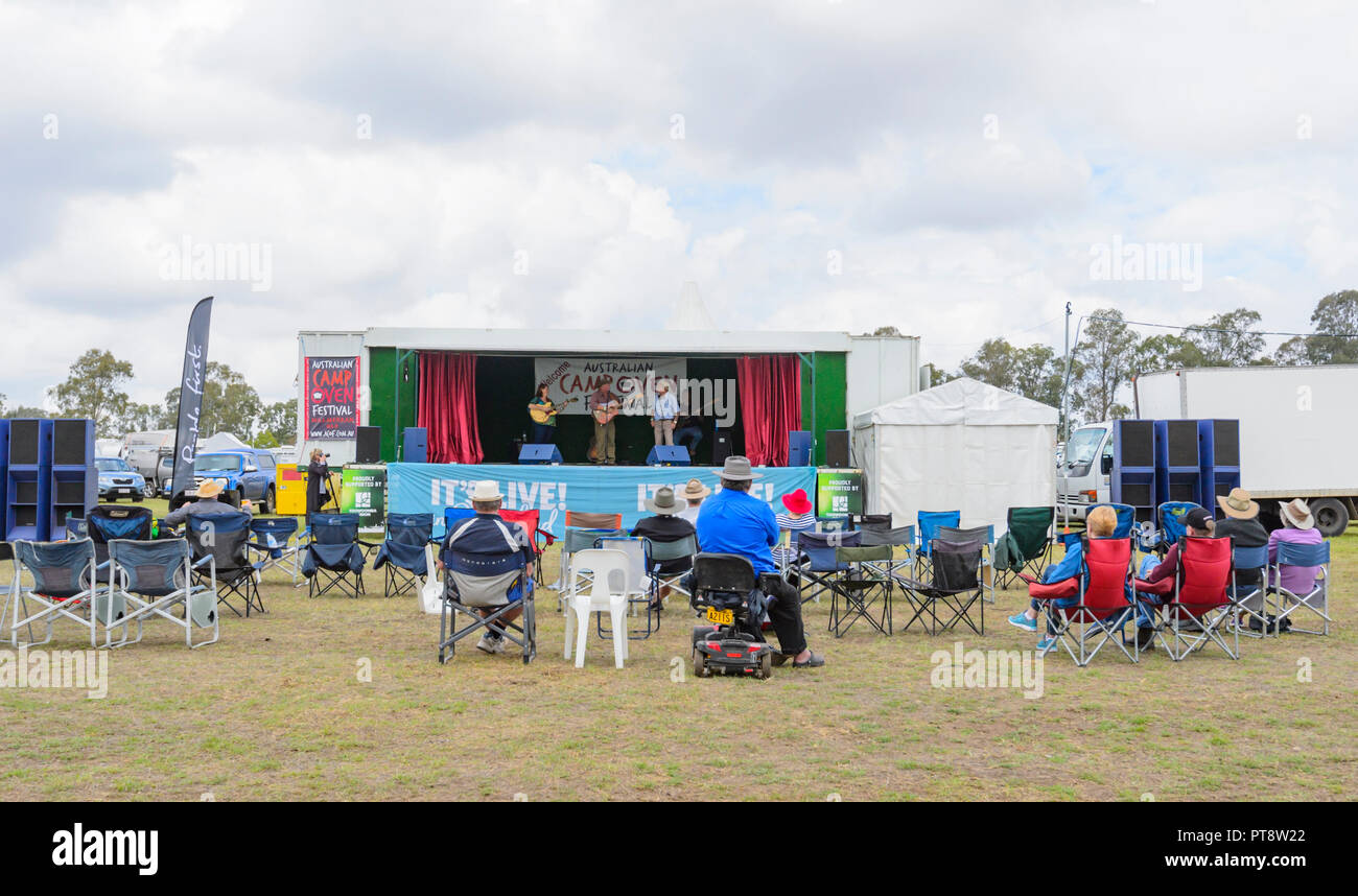 Les musiciens à l'Australian Camp Festival 2018 Millmerran, four, dans le sud du Queensland, Queensland, Australie Banque D'Images