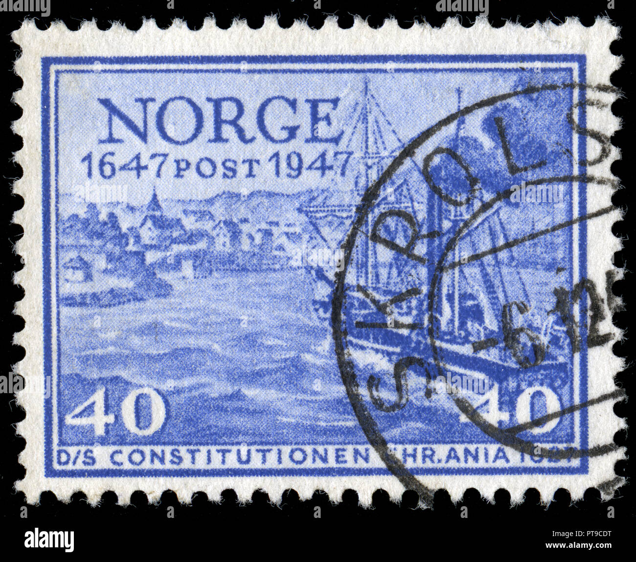 Timbre cachet de la Norvège dans le Service Postal série émise en 1947 Banque D'Images