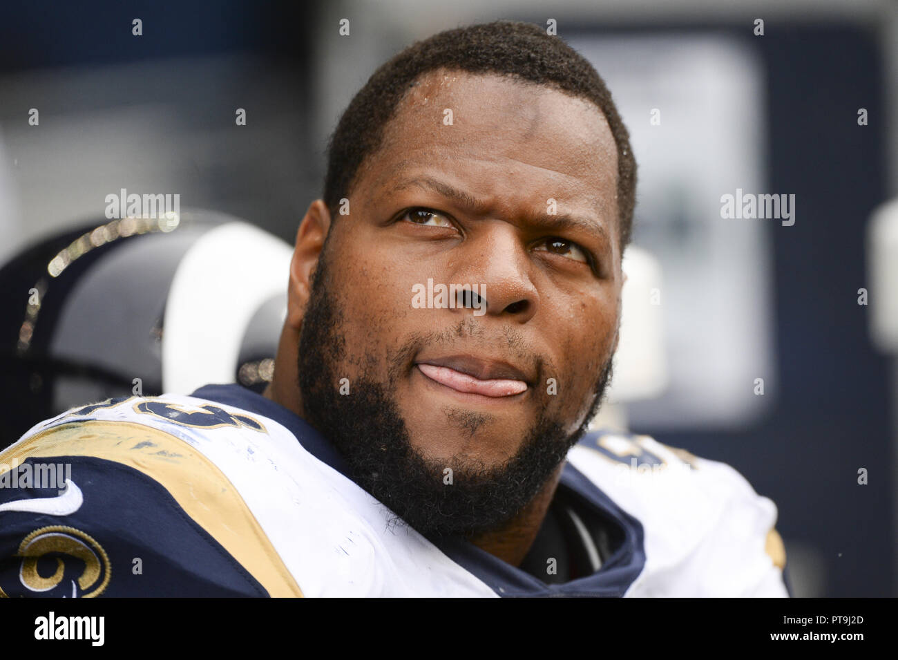 Seattle, Washington, USA. 7 Oct, 2018. Le joueur de ligne défensive béliers NDAMUKONG SUH (93) observe que le Los Angeles Rams jouer les Seattle Seahawks dans un jeu à l'Ouest NFC Siècle Lien Field à Seattle, WA. Crédit : Jeff Halstead/ZUMA/Alamy Fil Live News Banque D'Images