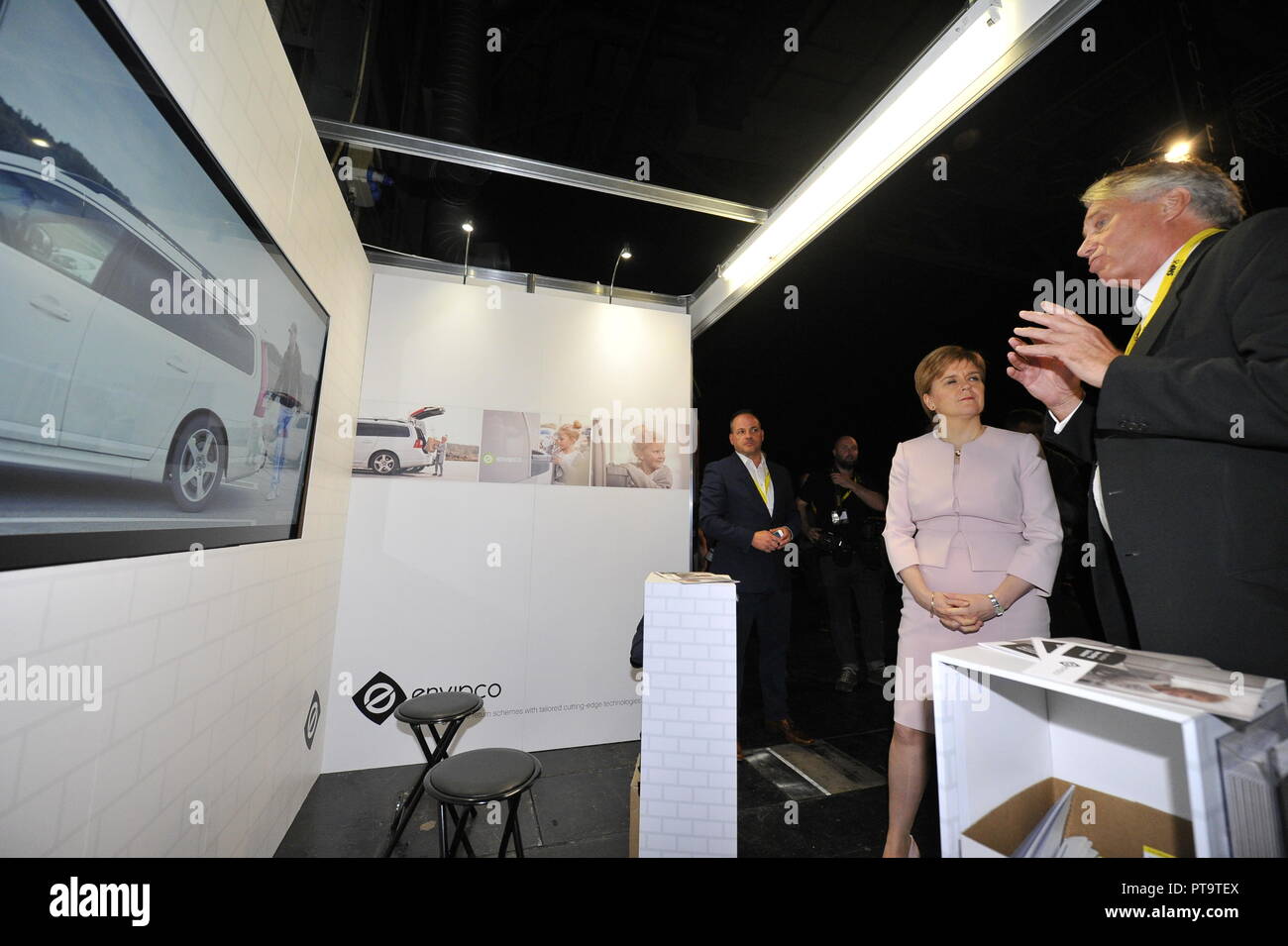 Glasgow, Royaume-Uni. 8 octobre 2018. Nicola Sturgeon MSP - Premier ministre et leader du Parti nationaliste écossais, SNP Conférence nationale annuelle du SECC. Crédit : Colin Fisher/Alamy Live News Banque D'Images