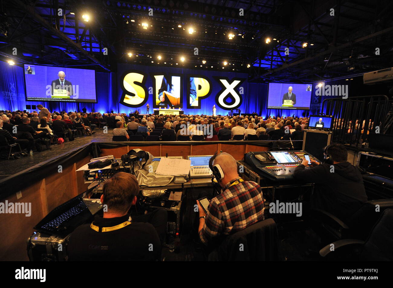 Glasgow, Royaume-Uni. 8 octobre 2018. John Swinney MSP - Vice-premier ministre et secrétaire du Cabinet pour l'éducation et de compétences donne un discours à la conférence de Glasgow SECC. Crédit : Colin Fisher/Alamy Live News Banque D'Images