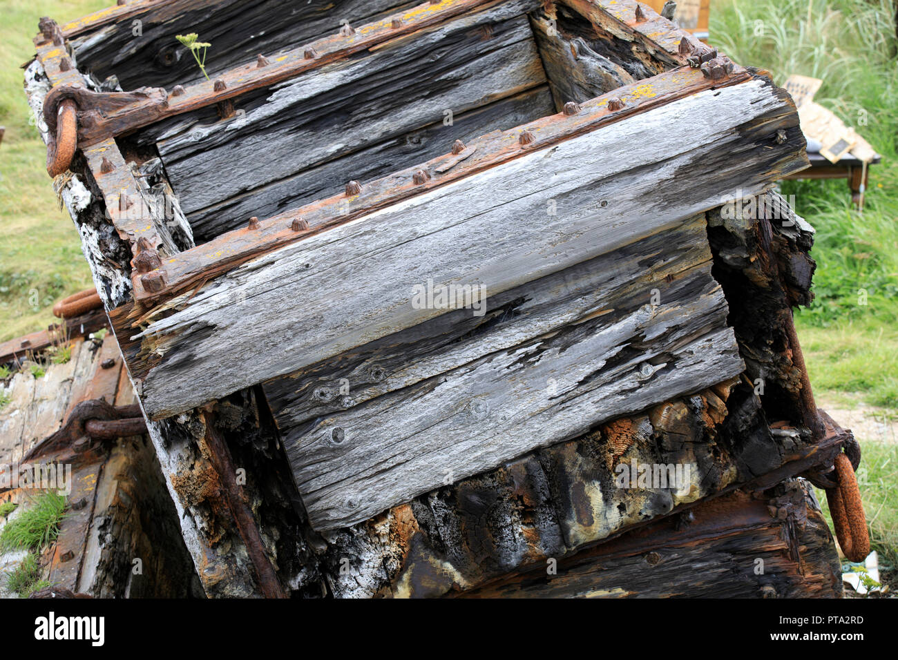 Une vieille boîte en bois près de Scapa Flow, Orcades, Ecosse, Highlands, Royaume-Uni Banque D'Images