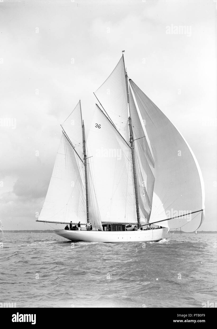 Le ketch de 12 m 105 'Thendara' voile avec skipper. 1939. Créateur : Kirk & Sons de Cowes. Banque D'Images