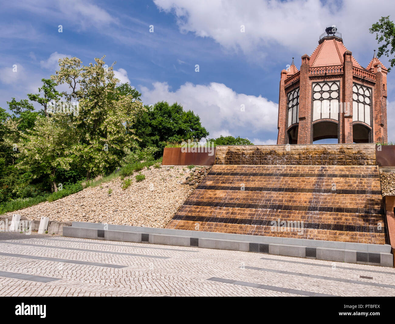 Parc 'Weinbergpark' à Rathenow, tour Bismarckturm' , Germny, Brandebourg, Rathenow Banque D'Images