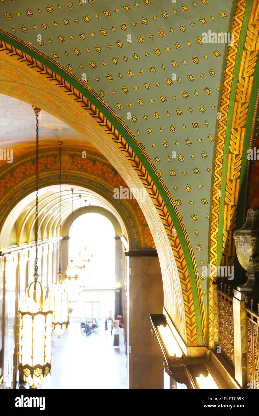 Le célèbre gratte-ciel de style art déco, le Fisher Building, conçu par Albert Khan en 1928, dans le centre de Detroit, Michigan, USA Banque D'Images