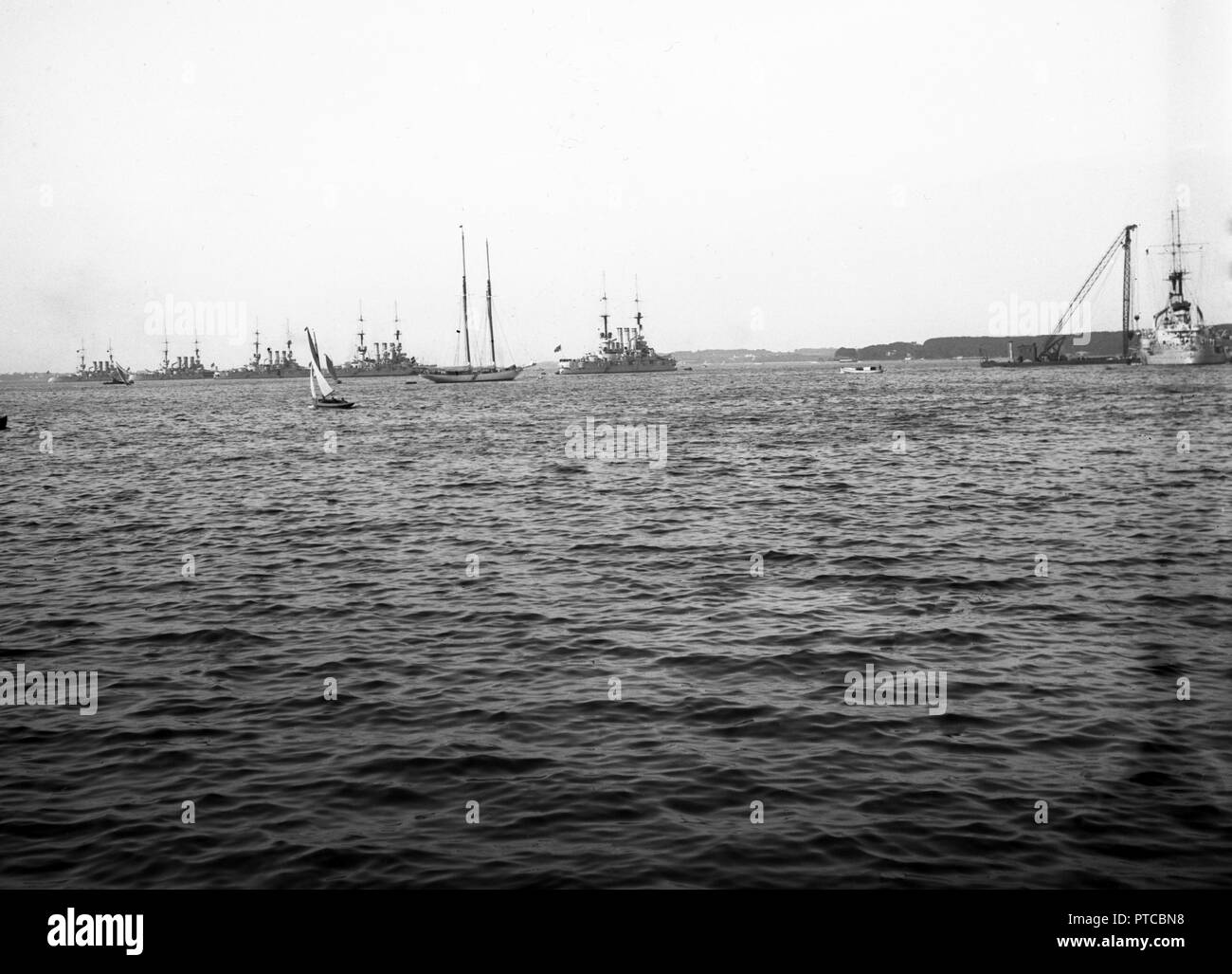 Einheitslinienschiff Deutschland-Klasse Kaiserliche Marine - Navire de guerre de la marine allemande/Deutschland-Class cuirassé Banque D'Images
