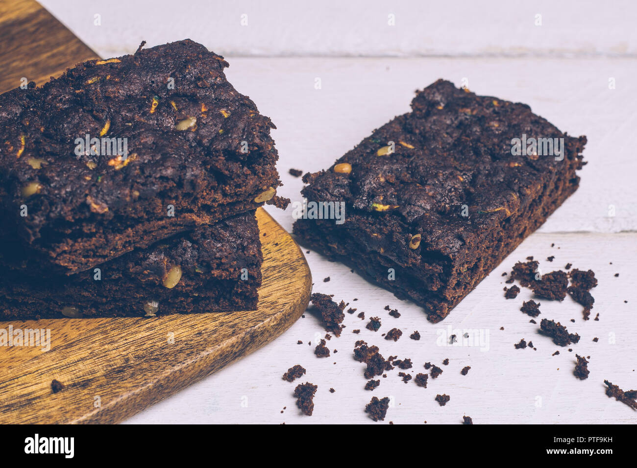 Courgettes Vegan Brownies Citrouille Flourless Paleo Et Brownies Ceto Low Carb Et Sans Gluten Sur Un Fond De Bois Close Up Photo Stock Alamy