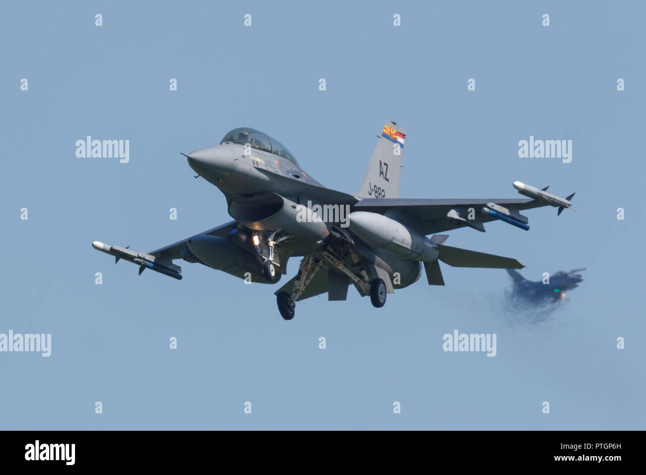 Leeuwarden, Pays-Bas 18 Avril 2018 : Un F-16 avec RNLAF marquages de Tucson Air Force Base au cours de l'exercice Frisian Flag Banque D'Images