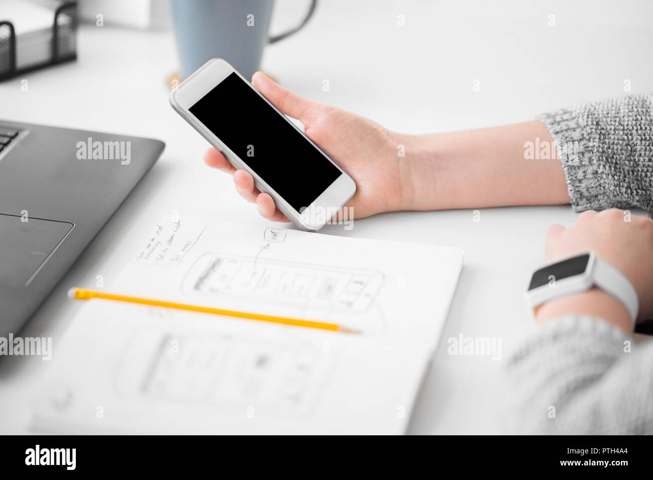 Concepteur de sites web la création d'interface utilisateur mobile Banque D'Images