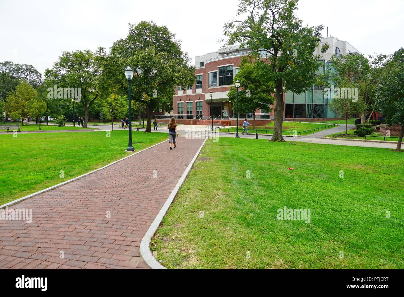 Vue sur le campus de l'Université de Pennsylvanie (Penn), un acteur de la recherche et de l'établissement d'enseignement situé à Philadelphie, Pennsylvanie Banque D'Images