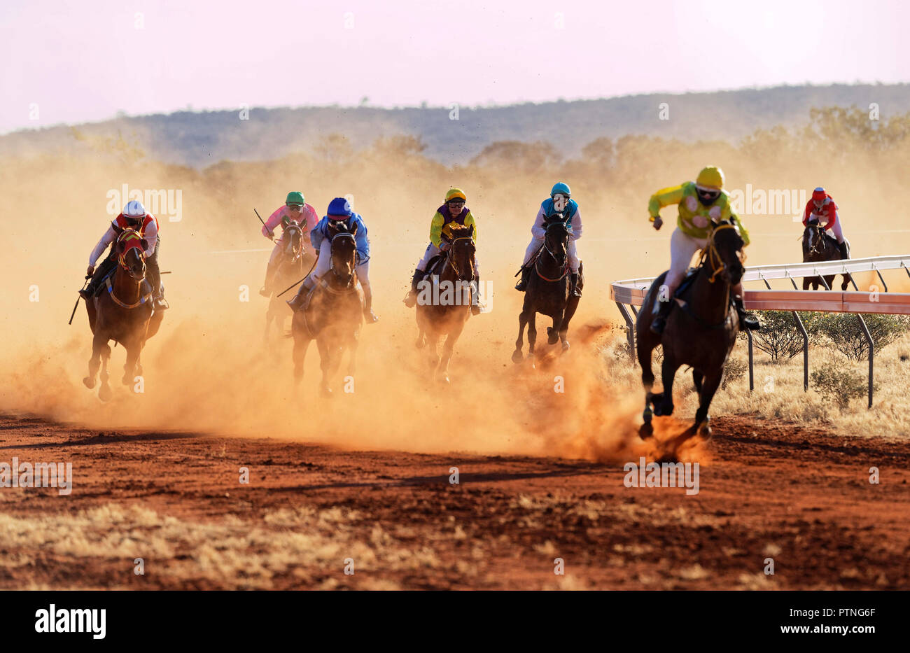 La 97e assemblée annuelle de l'exécution des courses de chevaux de bush à Landor,,1000km au nord de Perth, Australie. Oct 2018. Banque D'Images