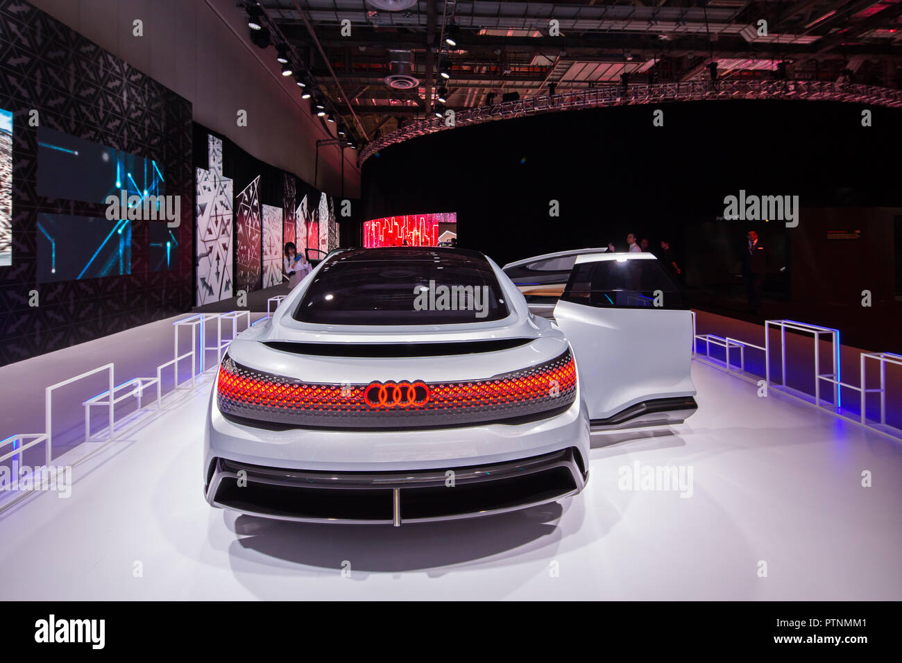 L'expérience de la marque Audi 2018 mettant en vedette AICON voiture à Marina Bay Sands, à Singapour. Banque D'Images