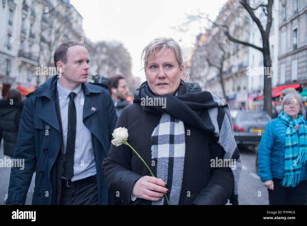 Paris : Marche blanche en hommage à Mireille Knoll Banque D'Images