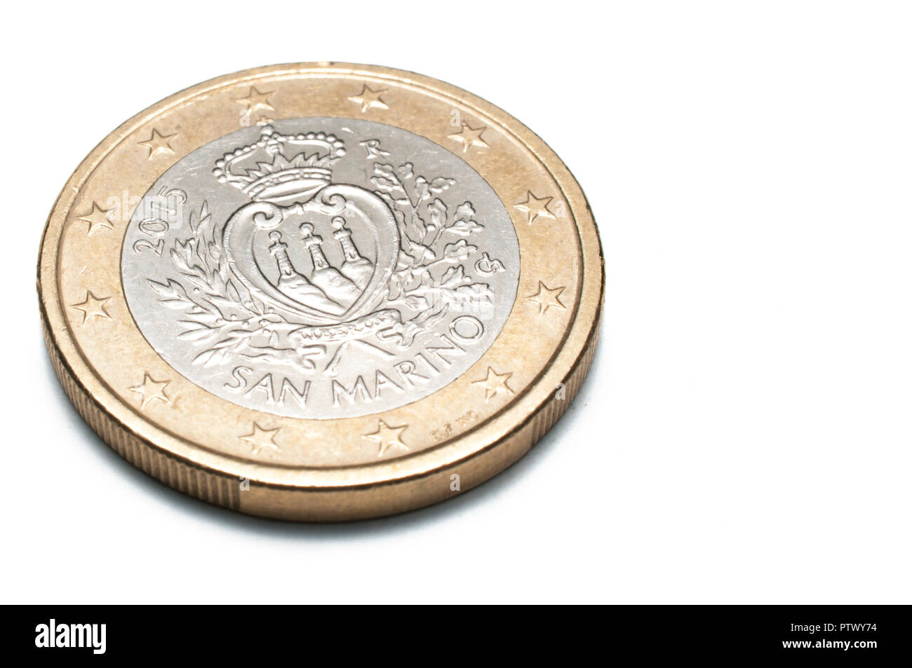 San Marino 1 euro coin isolé sur fond blanc, macro shot Banque D'Images