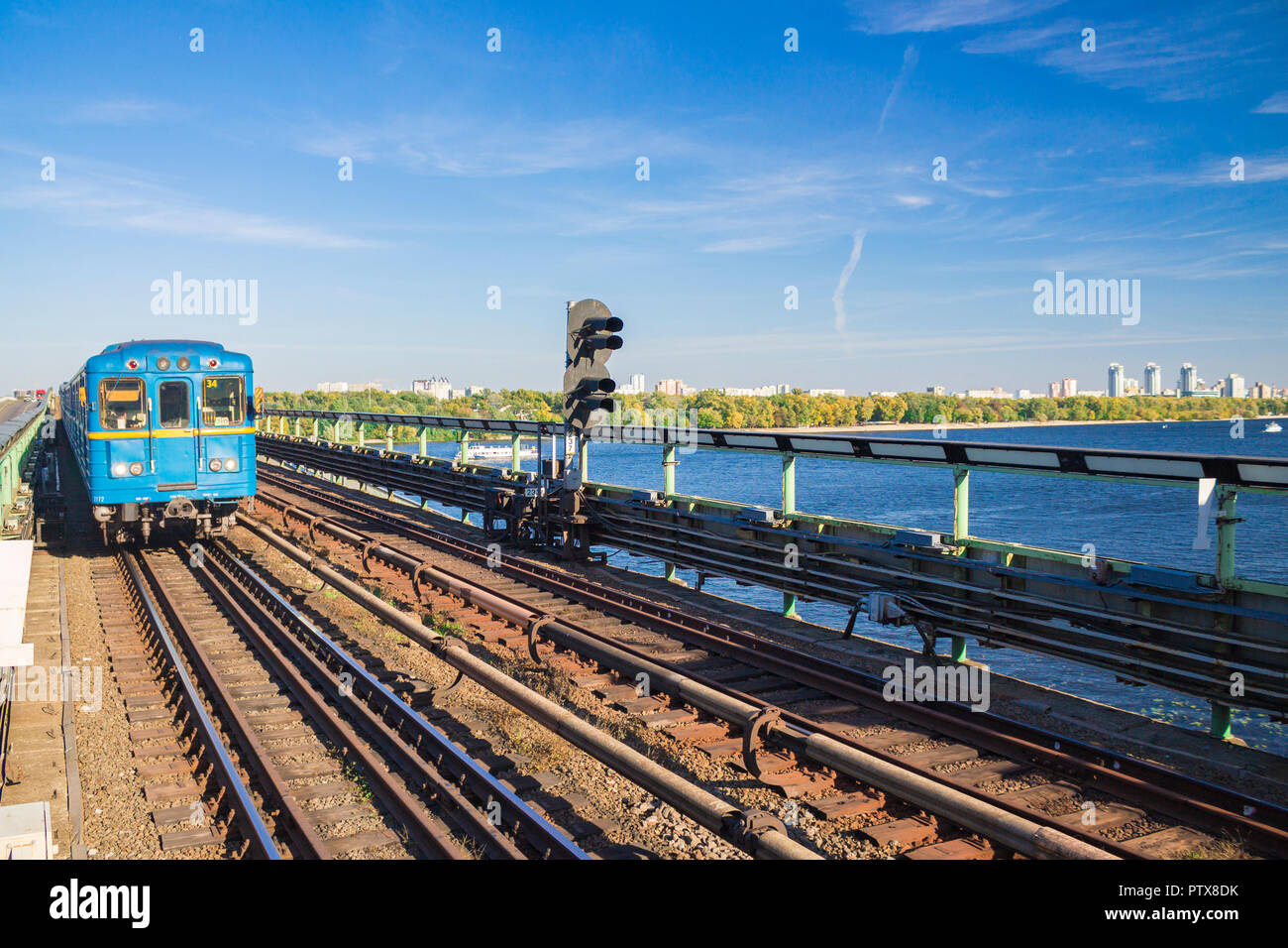 Wagon de métro et ferroviaire paysage urbanistique. Pas de personnes. Vue en perspective Banque D'Images