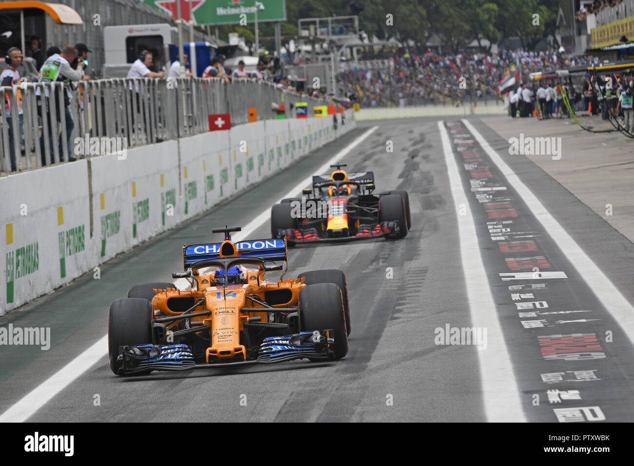 14 ALONSO FERNANDO (spa), McLaren Renault MCL33, au cours de l'action du Championnat du Monde de Formule 1 2018, le Grand Prix du Brésil de Novembre 08 à 11 à Sao Paulo, Brésil - Championnat du Monde de Formule 1 de la FIA 2018, Grand Prix du Brésil 2018;Championnat du Monde Grand Prix;;Brésil, 10.11.2018. Dans le monde d'utilisation | Banque D'Images