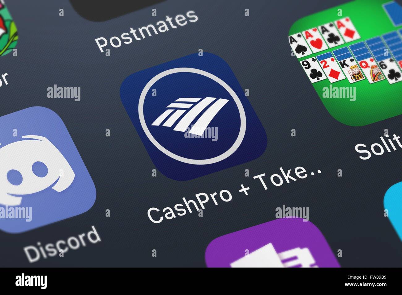 Londres, Royaume-Uni - 11 octobre 2018 : l'CashPro®  + application mobile Token à partir de la Banque d'Amérique sur un écran d'iPhone. Banque D'Images