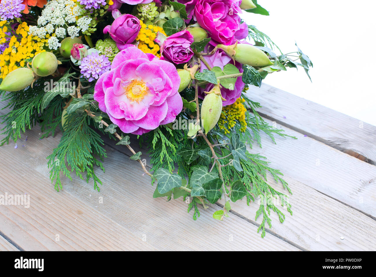 Bouquet Bouquet De Fleurs Fraîches De Rose Musquée Sauvage
