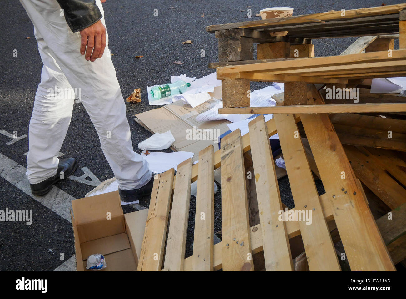 Décharge non autorisée, Lyon, France Banque D'Images