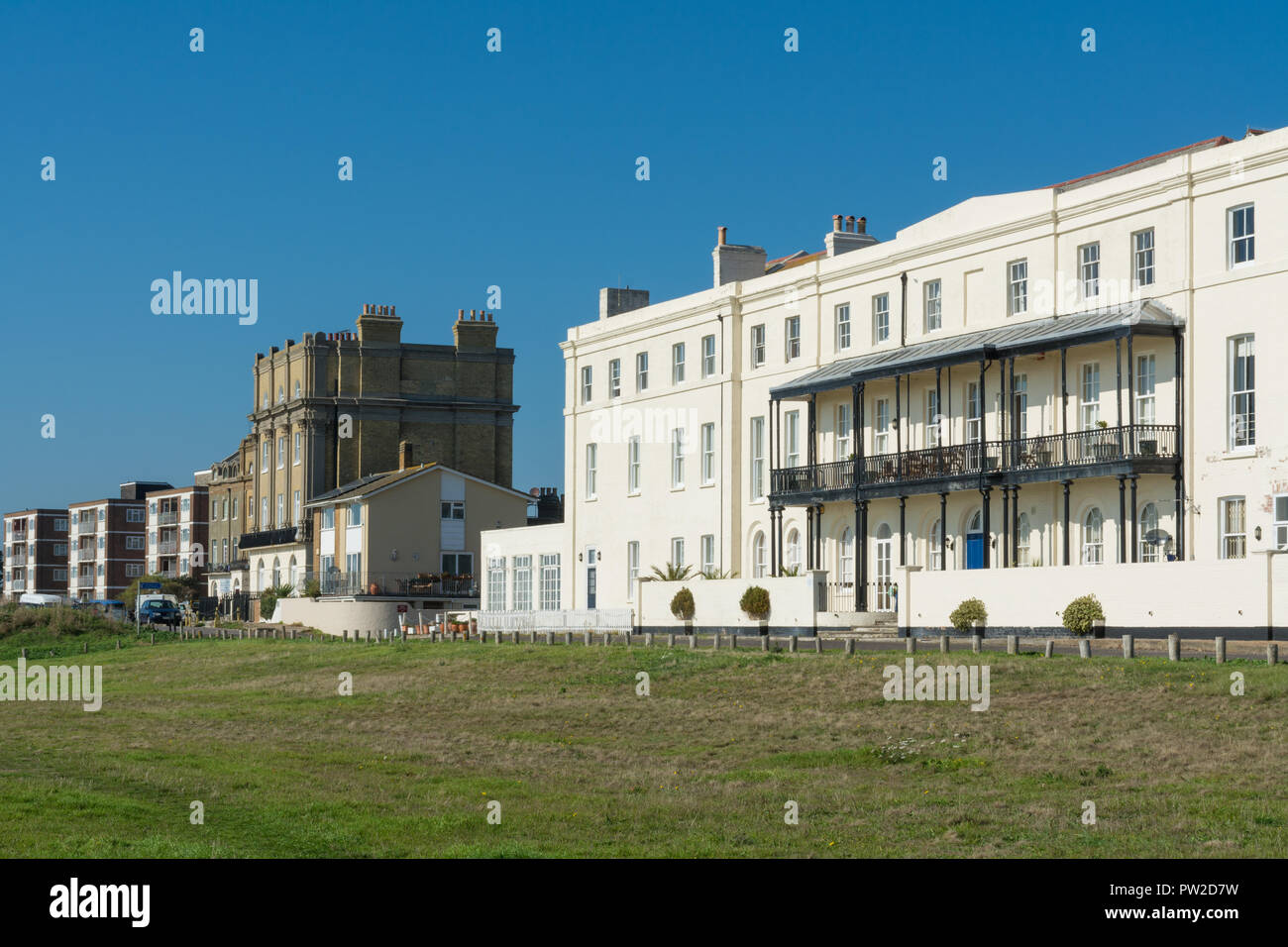 L'ancien Hôtel Royal de luxe maintenant, appartements en bord de mer, à Hayling Island dans le Hampshire, au Royaume-Uni Banque D'Images