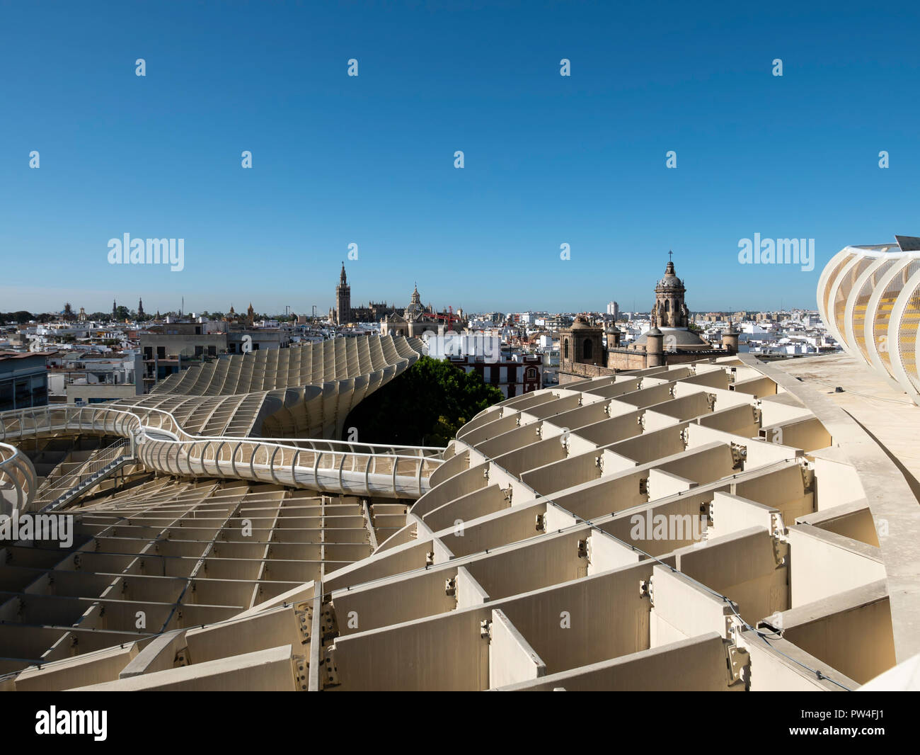 Vue depuis le Metropol Parasol, (Las Setas de la Encarnación) Séville, Andalousie, espagne. Banque D'Images