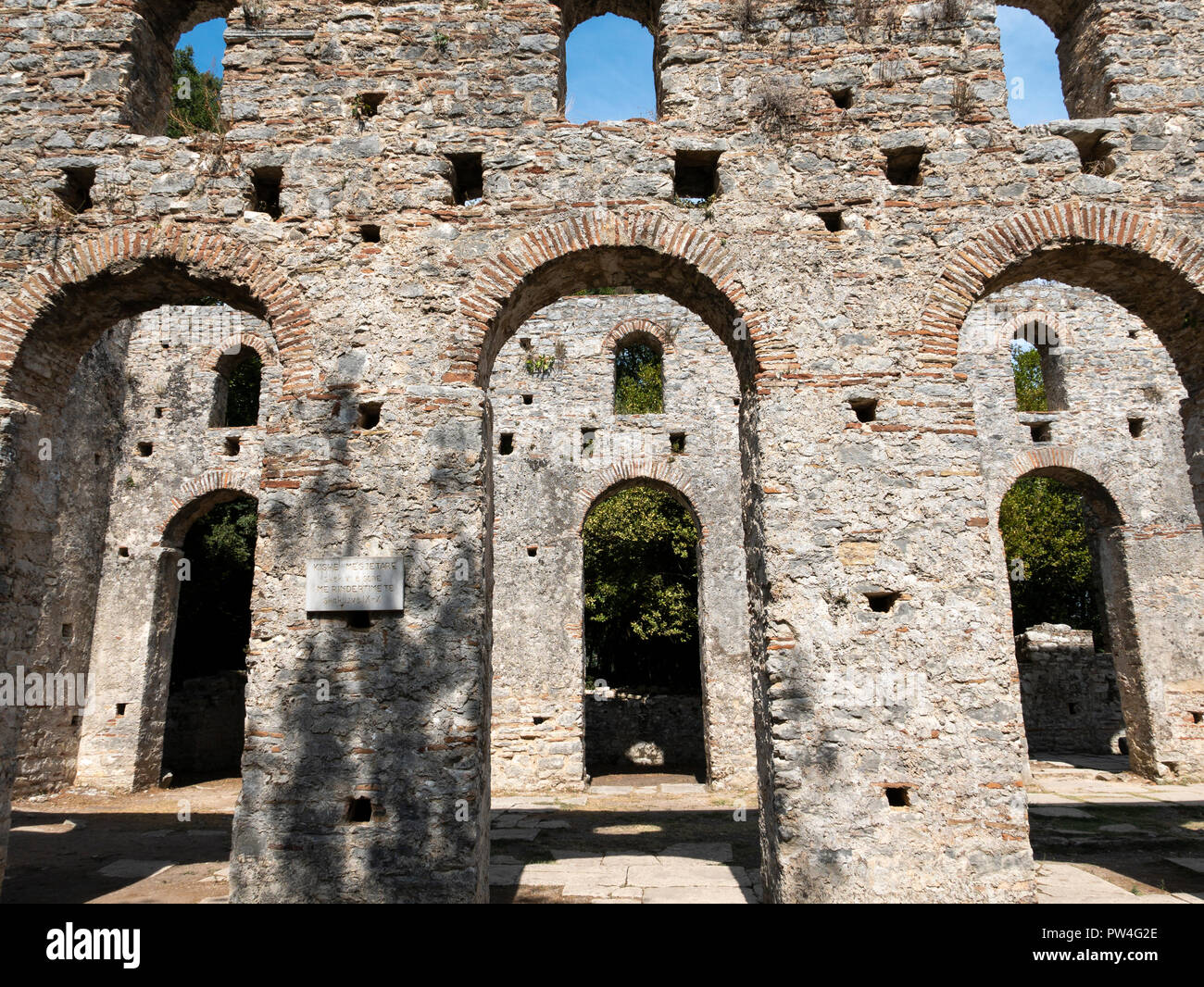 La grande basilique, le Parc National de Butrint, comté de Vlorë, la République d'Albanie. Banque D'Images