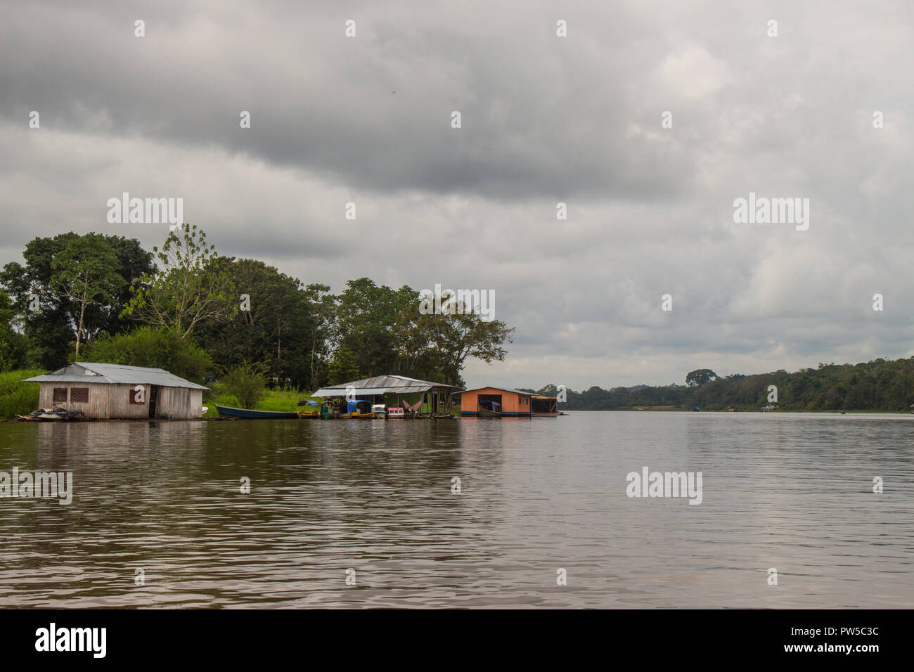 Amazon river, puerto nariño, Colombie Banque D'Images