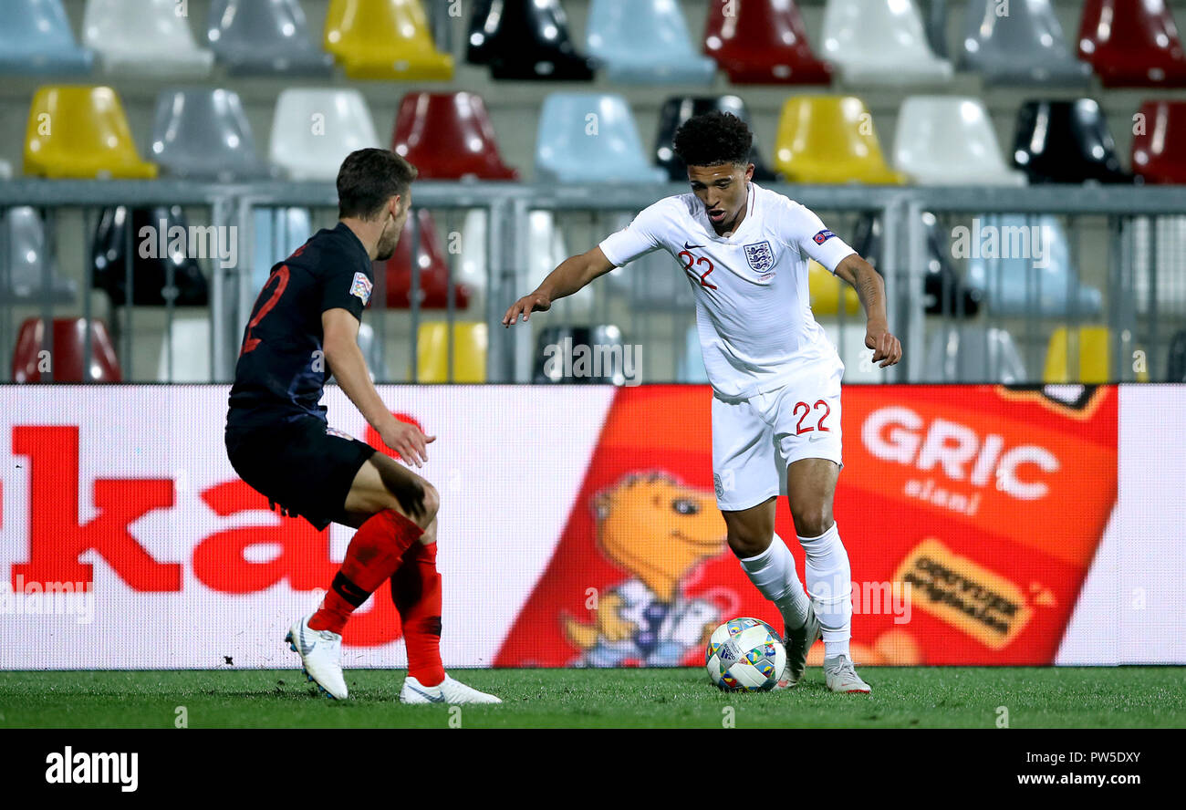 L'Angleterre Jadon, Sancho (à droite) en action lors de la Ligue des Nations Unies l'UEFA match à Stadion HNK Rijeka en Croatie. Banque D'Images