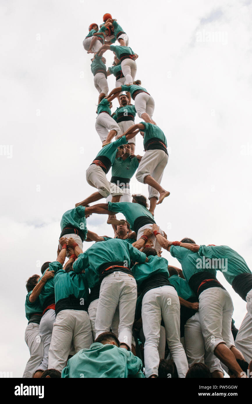 Castellers de Vilafranca, Tour humain traditionnel, Vilafranca del Penedès, Catalogne, Espagne, 2014 Banque D'Images