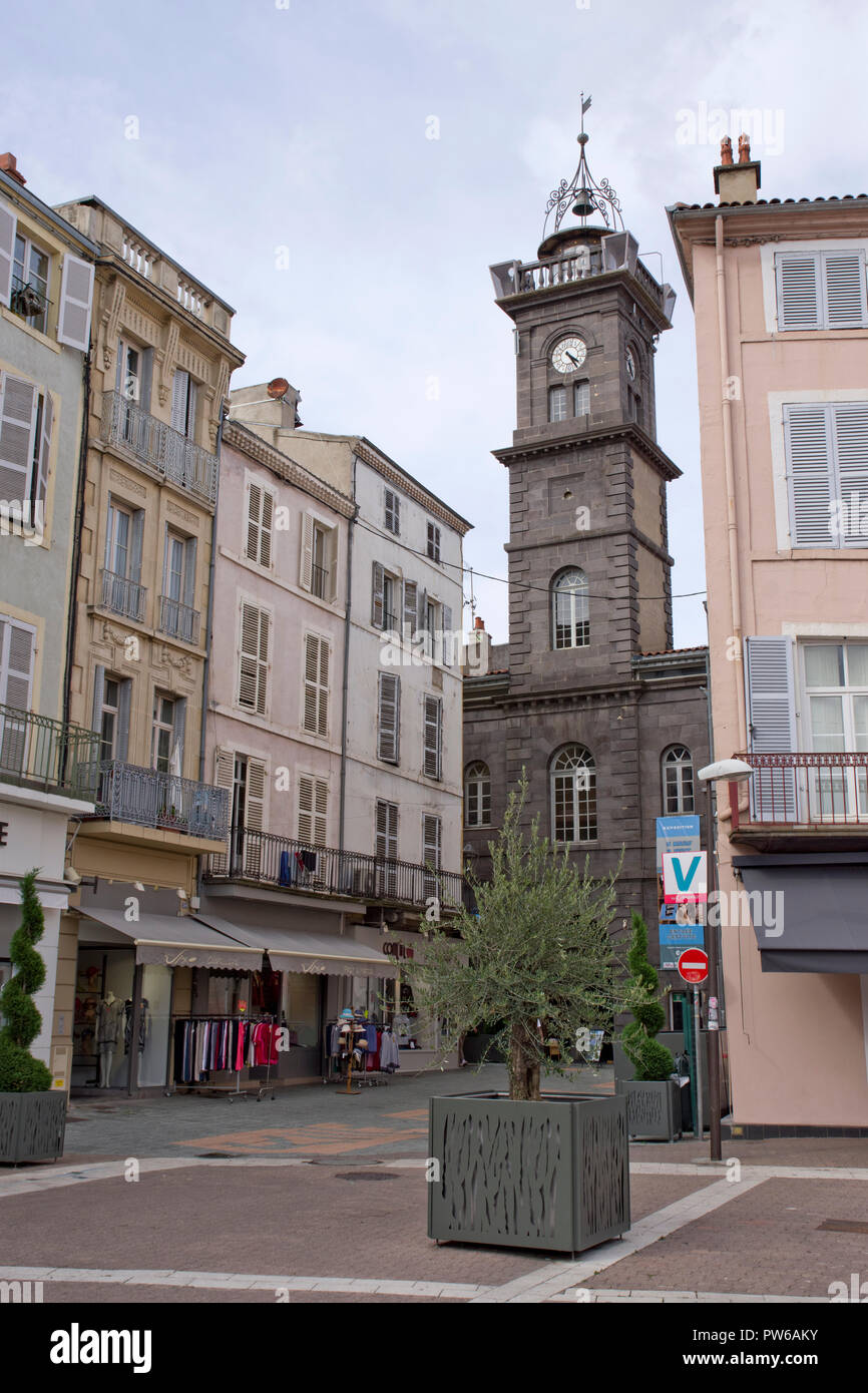 Issoire La Tour de l'horloge Banque D'Images