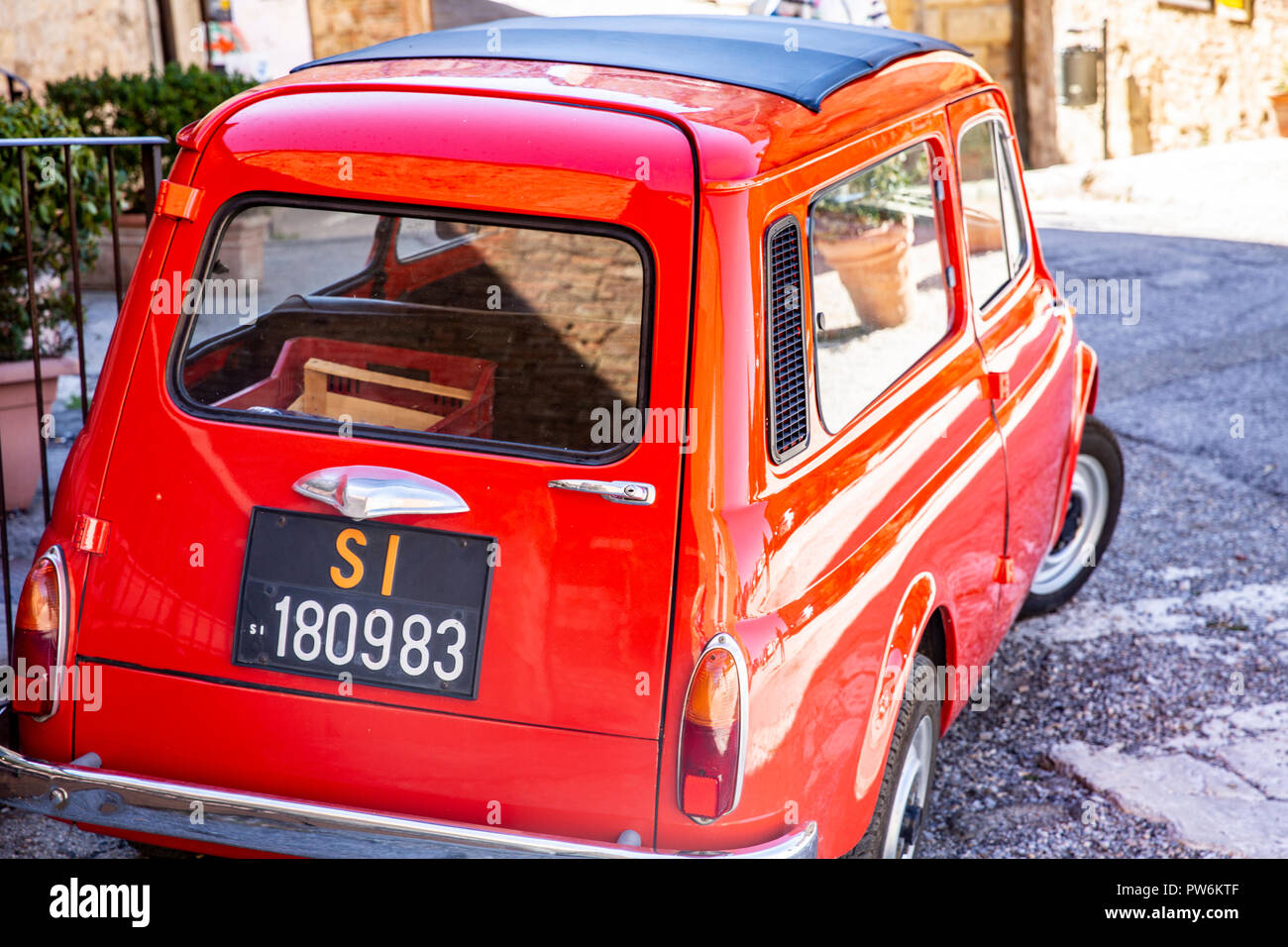Fiat 672 Classic immobilier automobile à Montepulciano,Toscane,Italie,Europe Banque D'Images