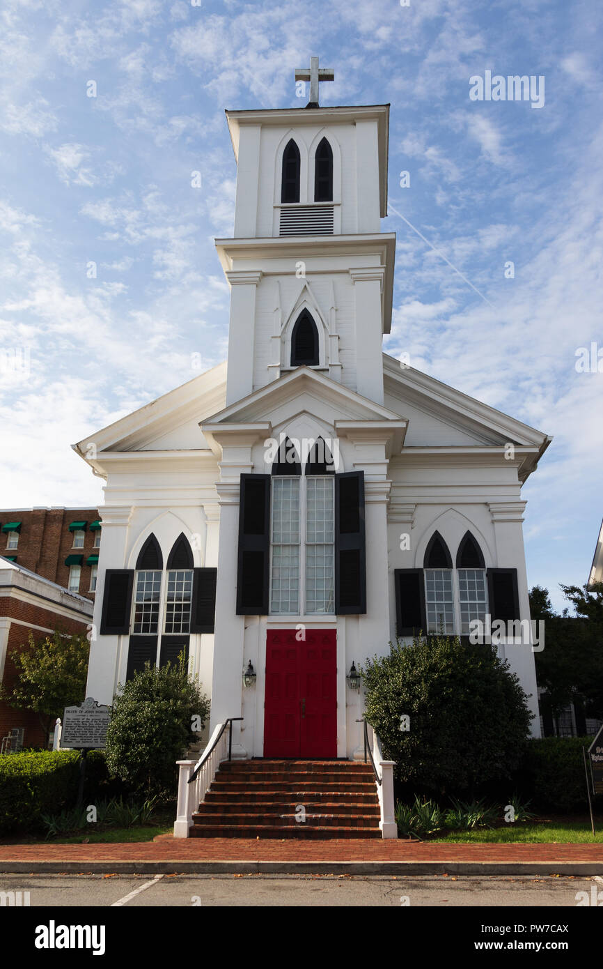 Greeneville, TN, USA-10-2-18 : St Jacques, l'Église épiscopale sur la rue Church, ouvert en 1850. Banque D'Images