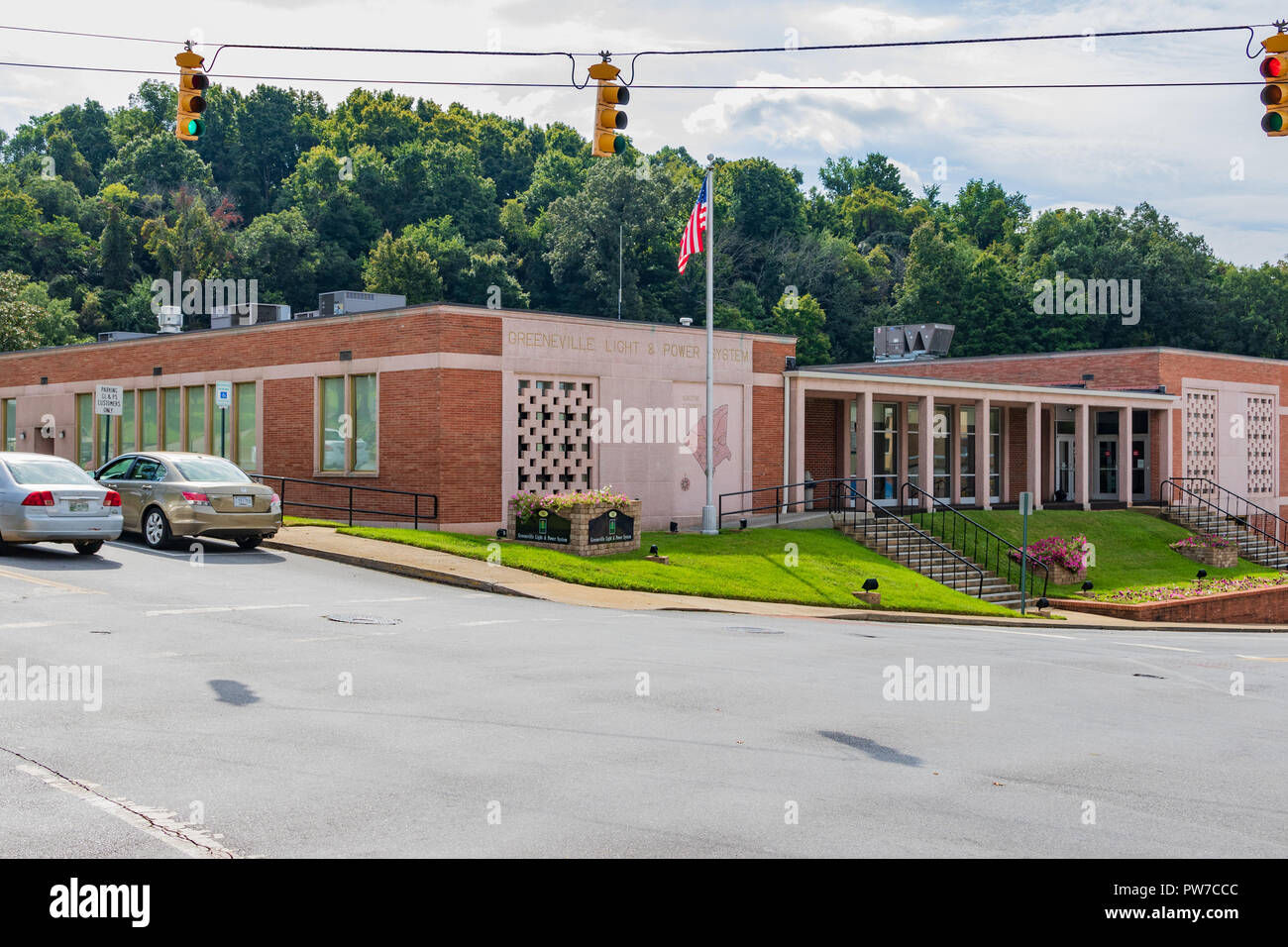 Greeneville, TN, USA-10-2-18 : Bureaux de l'Greeneville Light & Power Services. Banque D'Images