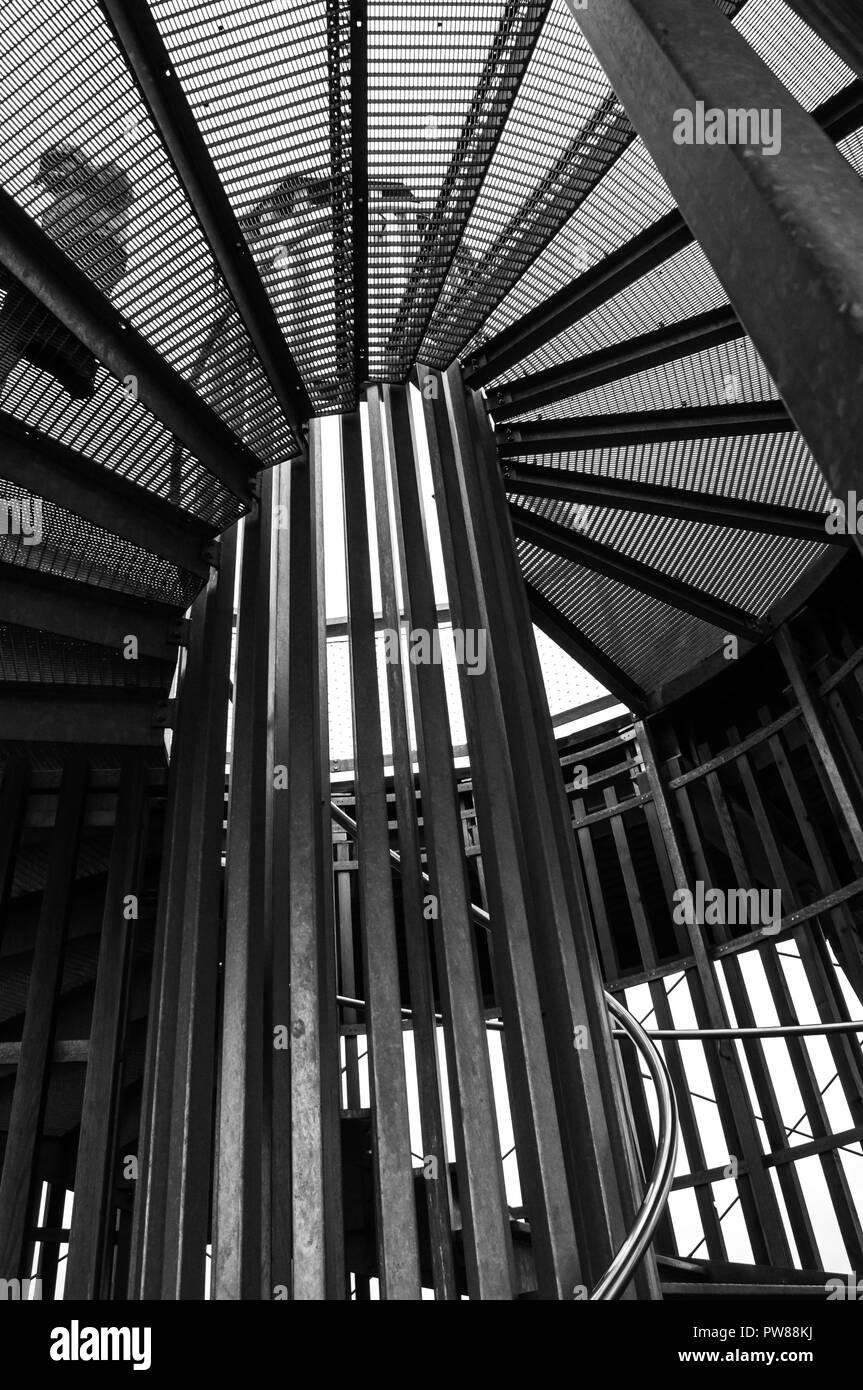 Le noir et blanc en colimaçon Banque D'Images