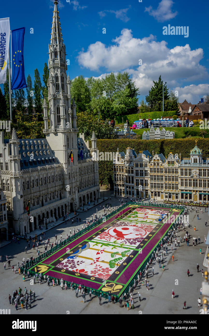 Bruxelles, Belgique - 17 Avril 2017 : Miniatures au parc Mini-Europe - reproduction du grand palace à Bruxelles, Belgique, Europe Banque D'Images
