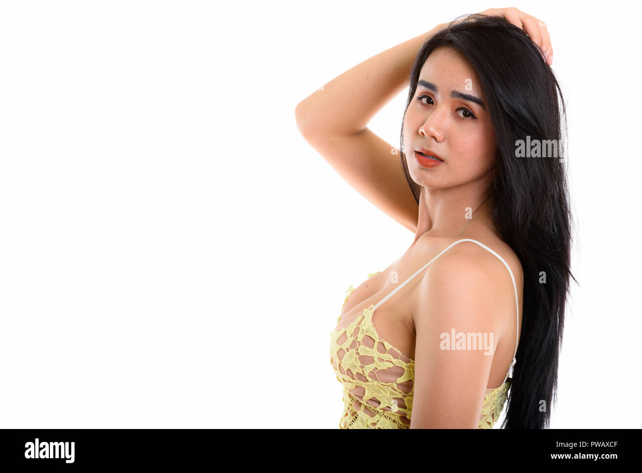 Portrait de jeune femme transgenre à la recherche Retour à l'h Banque D'Images