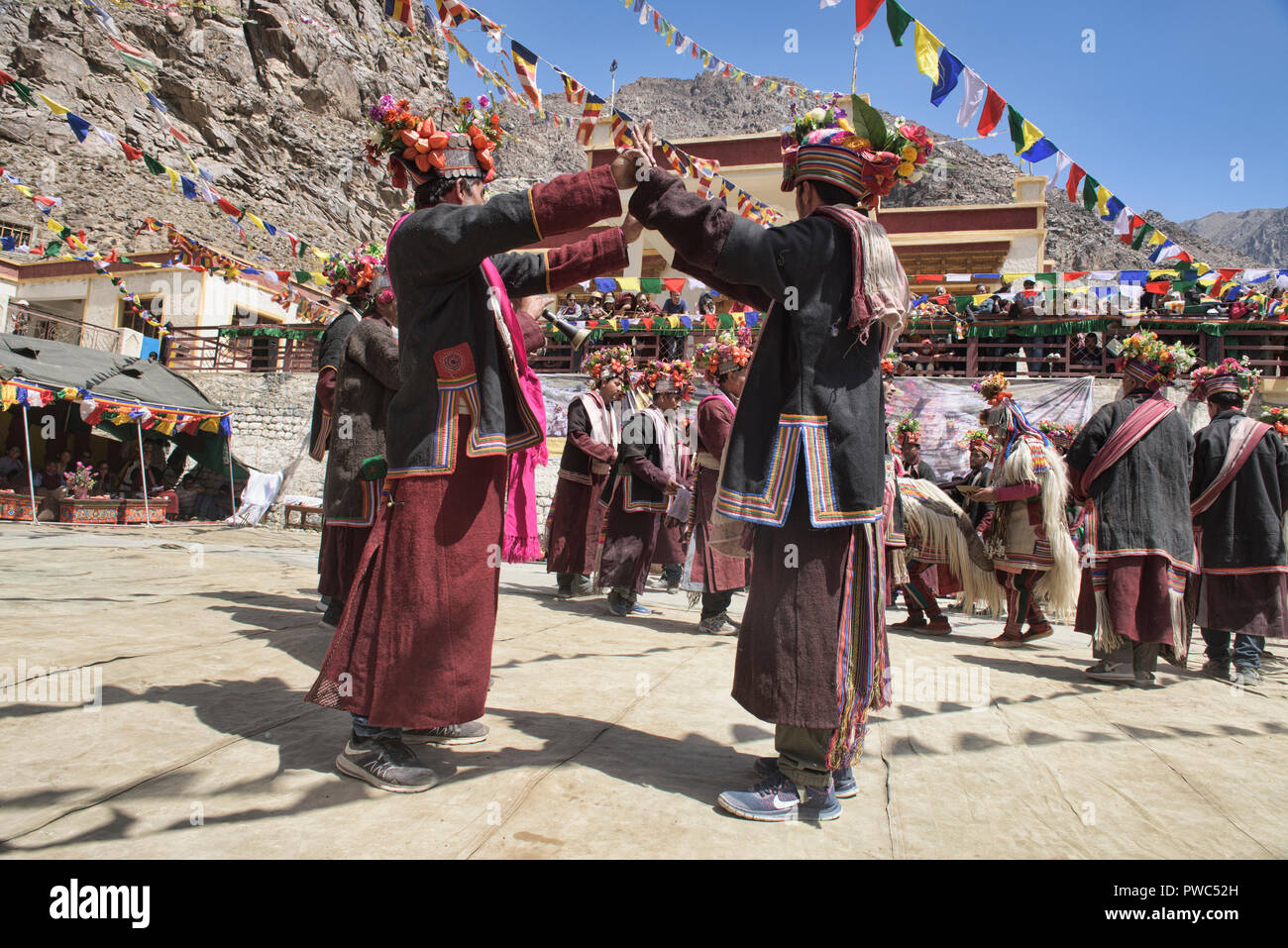 Scènes d'un Aryen (Brogpa) Cérémonie de mariage, Biama village, Ladakh, Inde Banque D'Images