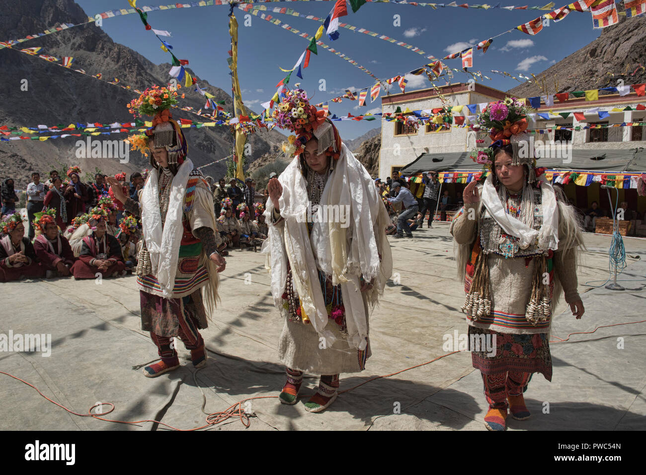 Scènes d'un Aryen (Brogpa) Cérémonie de mariage, Biama village, Ladakh, Inde Banque D'Images