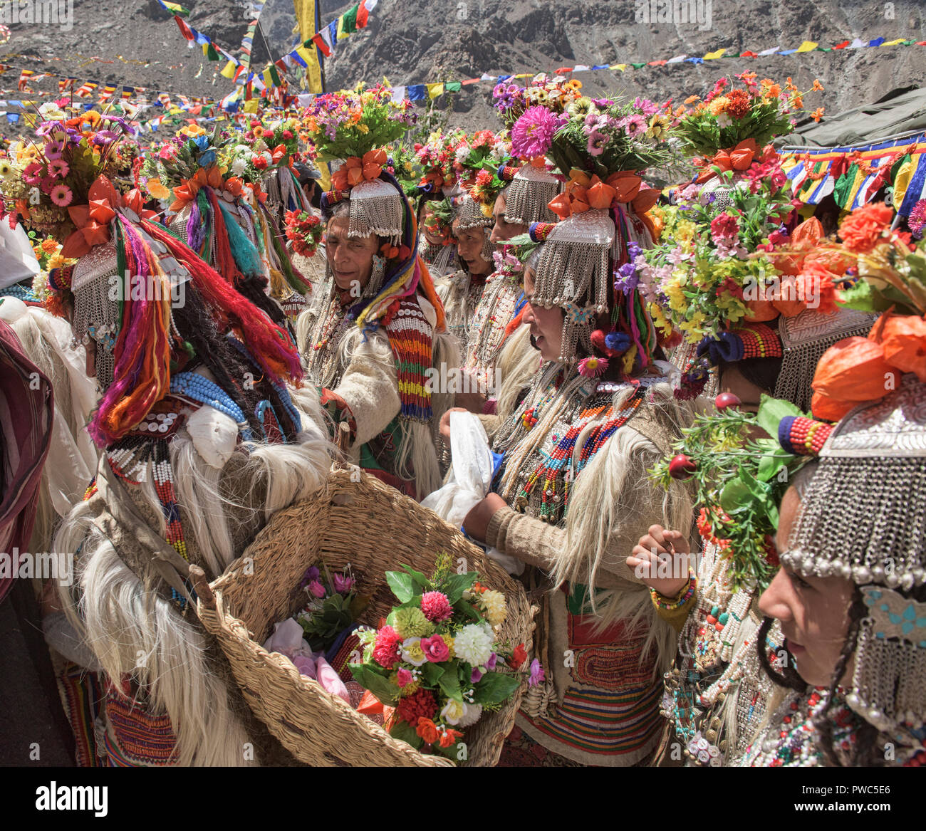 Scènes d'un Aryen (Brogpa) Cérémonie de mariage, Biama village, Ladakh, Inde Banque D'Images
