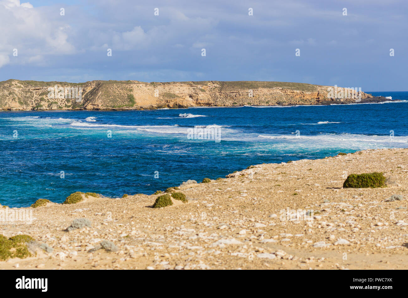 Paysage côtier à distance à Coffin Bay National Park, Australie du Sud de la péninsule d'Eyre Banque D'Images Paysage côtier à distance à Coffin Bay National Park, Australie du Sud de la péninsule d'Eyre Banque D'Images