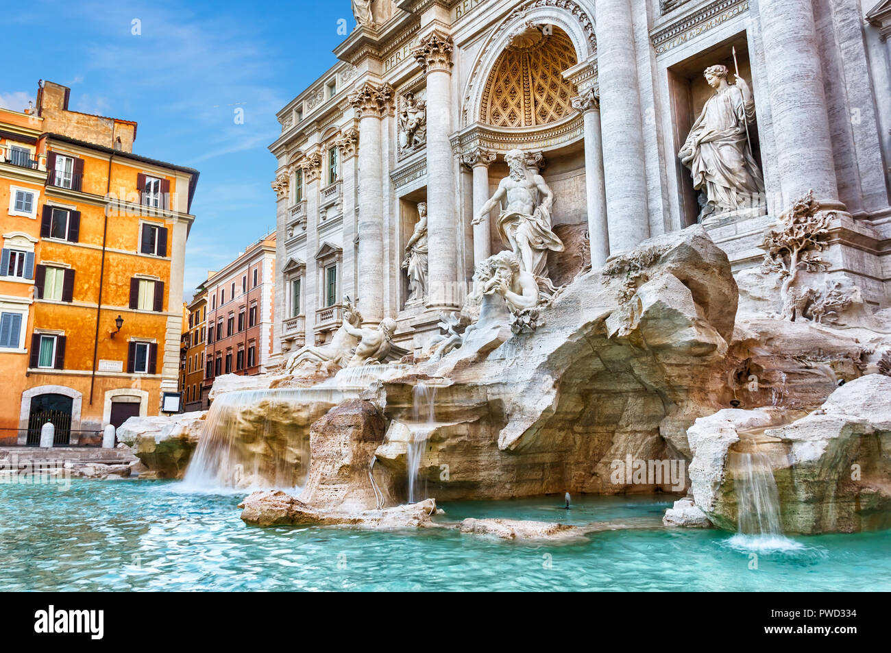 Belle vue sur la Fontaine de Trevi à Rome, pas de personnes Banque D'Images
