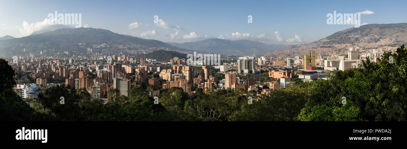 Panomara de Medellin viewn de Cerro Nutibara Banque D'Images
