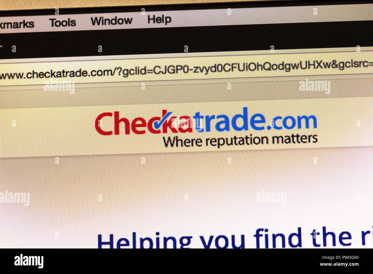 Checkatrade.com site pour trouver des artisans, trouver un commerçant, Checkatrade Checkatrade.com, Checkatrade.com, site web, logo, Checkatrade.com Page d'accueil Banque D'Images