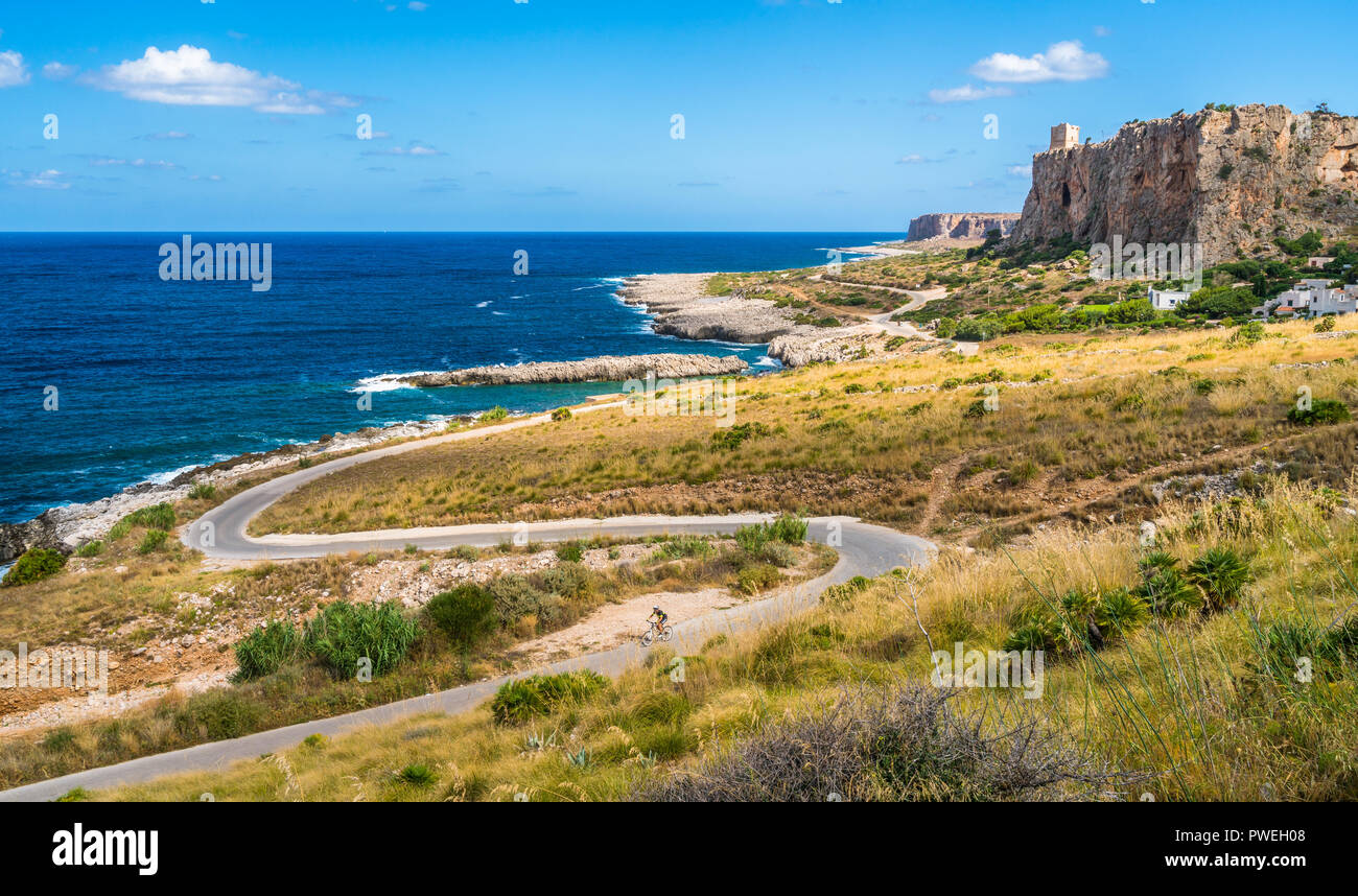 Belle Côte sicilienne près de Macari et San Vito Lo Capo. Province De Trapani, Sicile, Italie. Banque D'Images