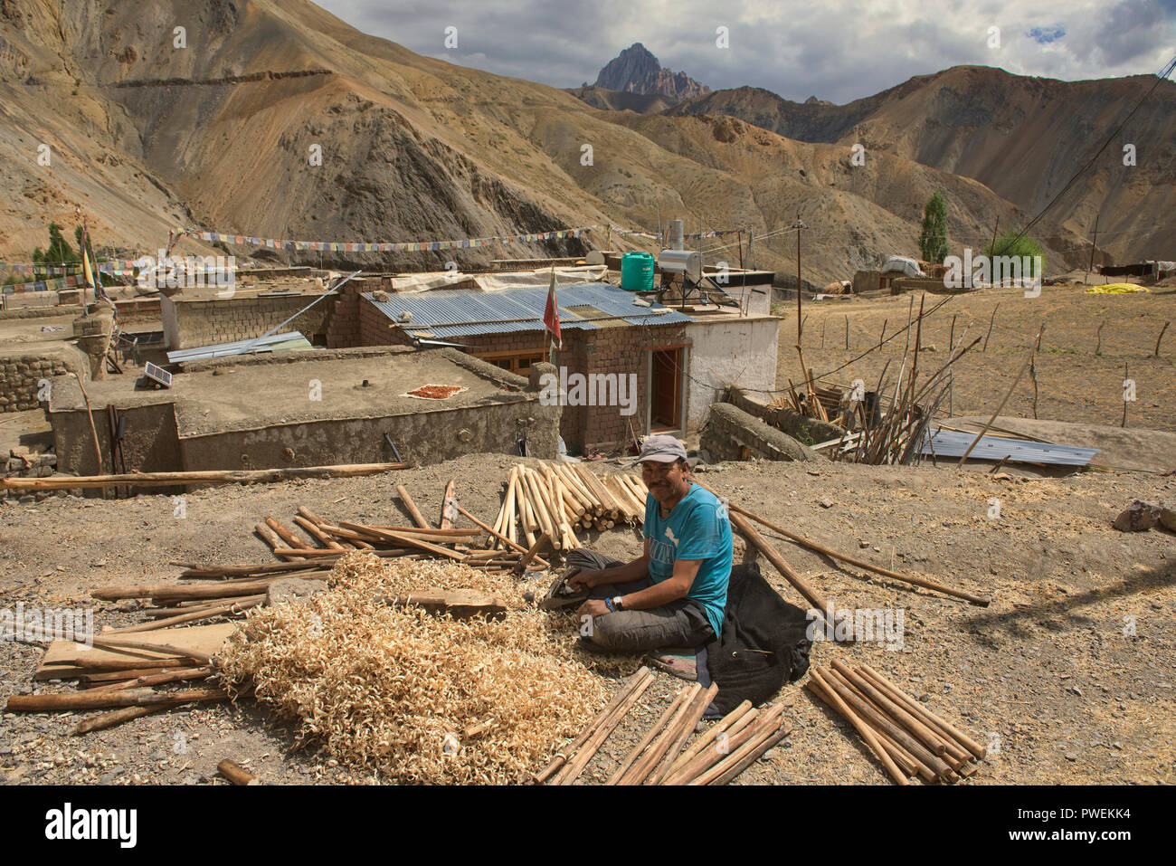Menuisier en Urtsi village, Ladakh, Inde Banque D'Images